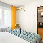 Apartman Stepup Apartment, Downtown Bucharest, Center, Garden View