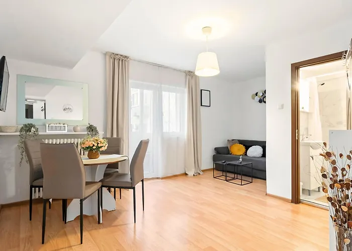 Apartamento Stepup Apartment, Downtown Bucharest, Center, Garden View Bucareste