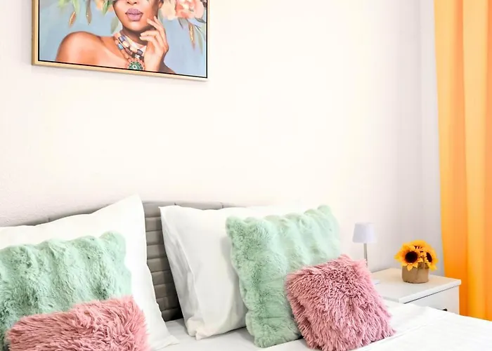 Διαμέρισμα Stepup Apartment, Downtown Bucharest, Center, Garden View *