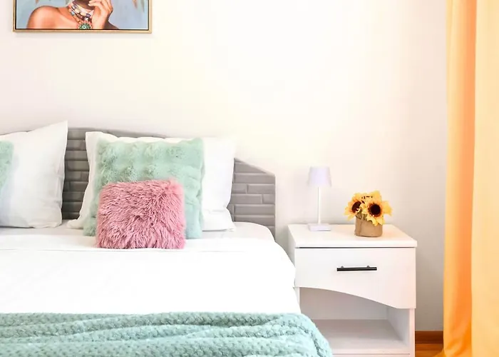 Apartamento Stepup Apartment, Downtown Bucharest, Center, Garden View *