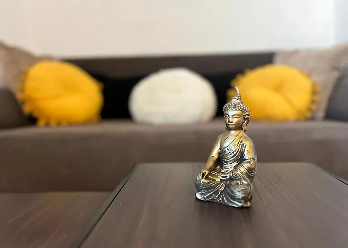 Stepup Apartment, Downtown Bucharest, Center, Garden View * بوخارست