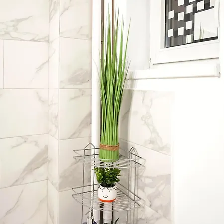 Stepup Apartment, Downtown Bucharest, Center, Garden View בוקרשט