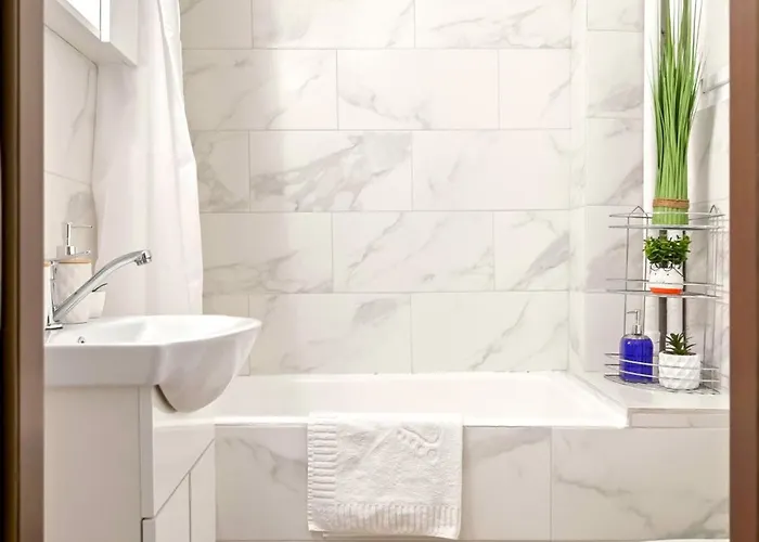 Apartment Stepup Apartment, Downtown Bucharest, Center, Garden View Bucharest